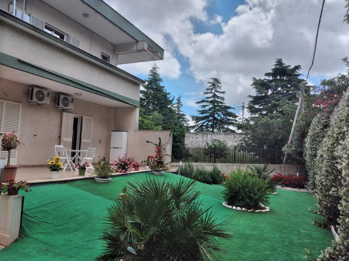 Hotel Casa Di Tina Castellana Grotte Exteriér fotografie